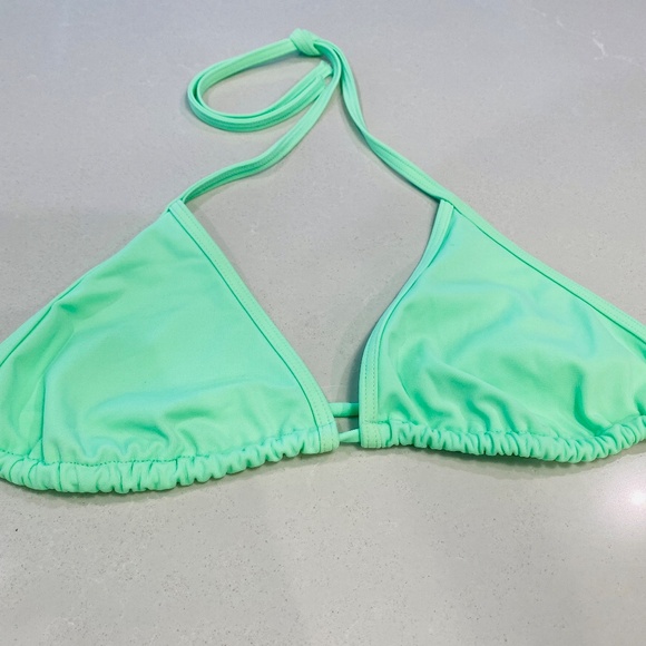 NEW Victoria's Secret Bikini Set, Size Medium - Picture 2 of 10